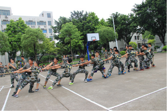 廣州軍訓(xùn)夏令營